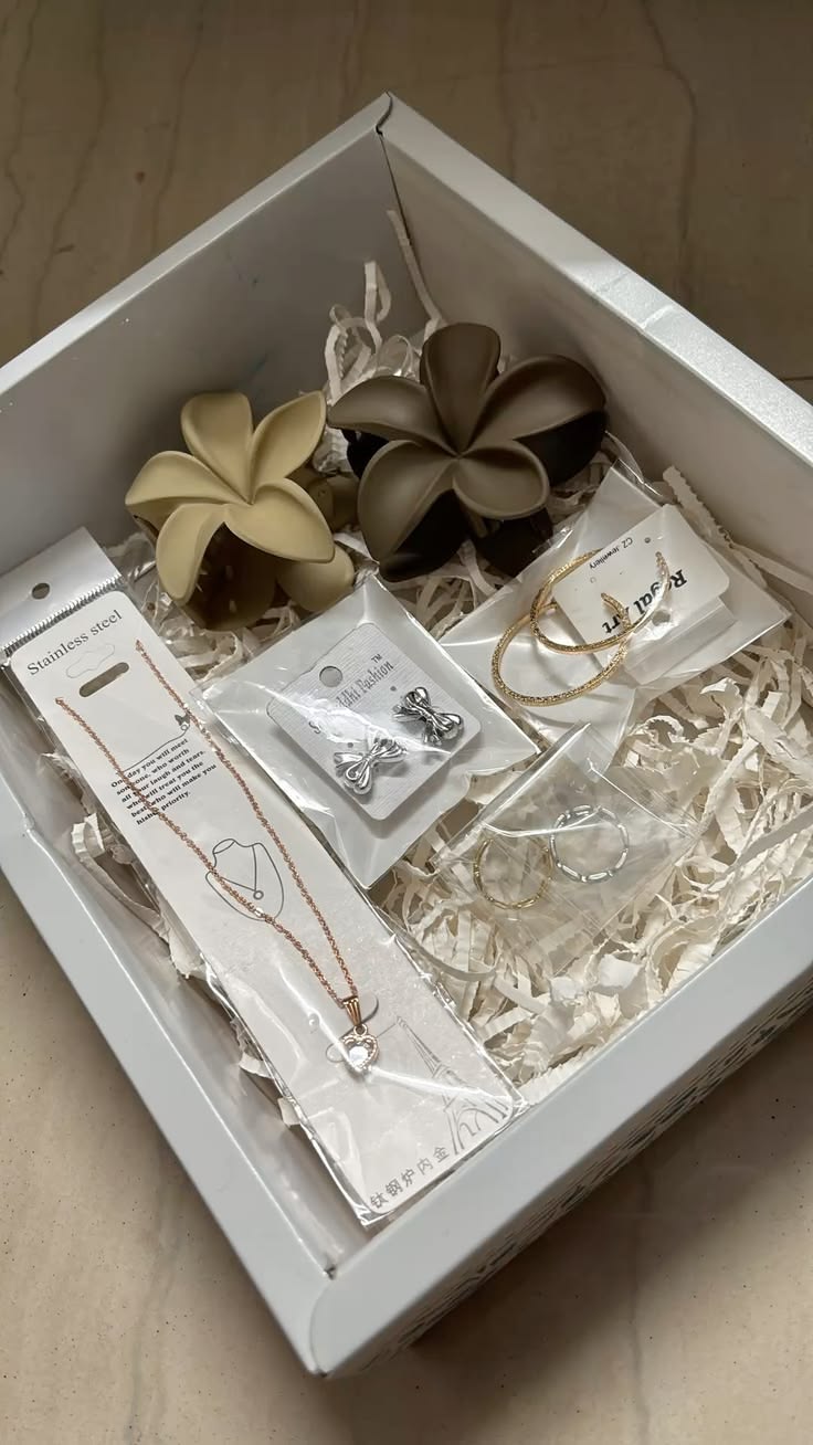 Surprise Gift Basket For Her - Cute Finds